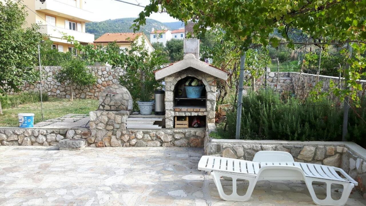 Apartments By The Sea Martinscica, Cres - 14334 외부 사진