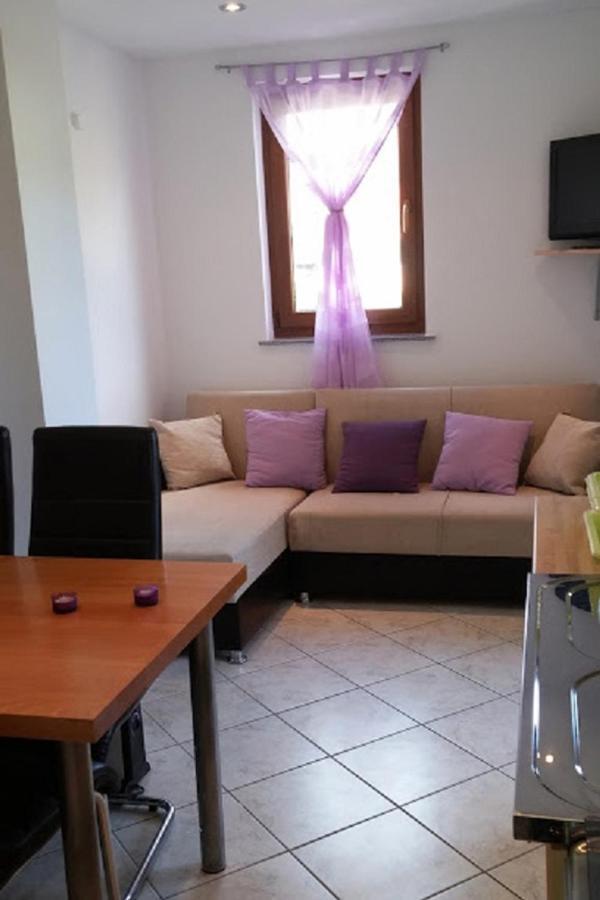 Apartments By The Sea Martinscica, Cres - 14334 외부 사진