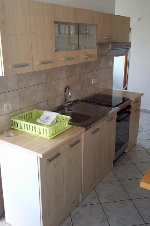 Apartments By The Sea Martinscica, Cres - 14334 외부 사진